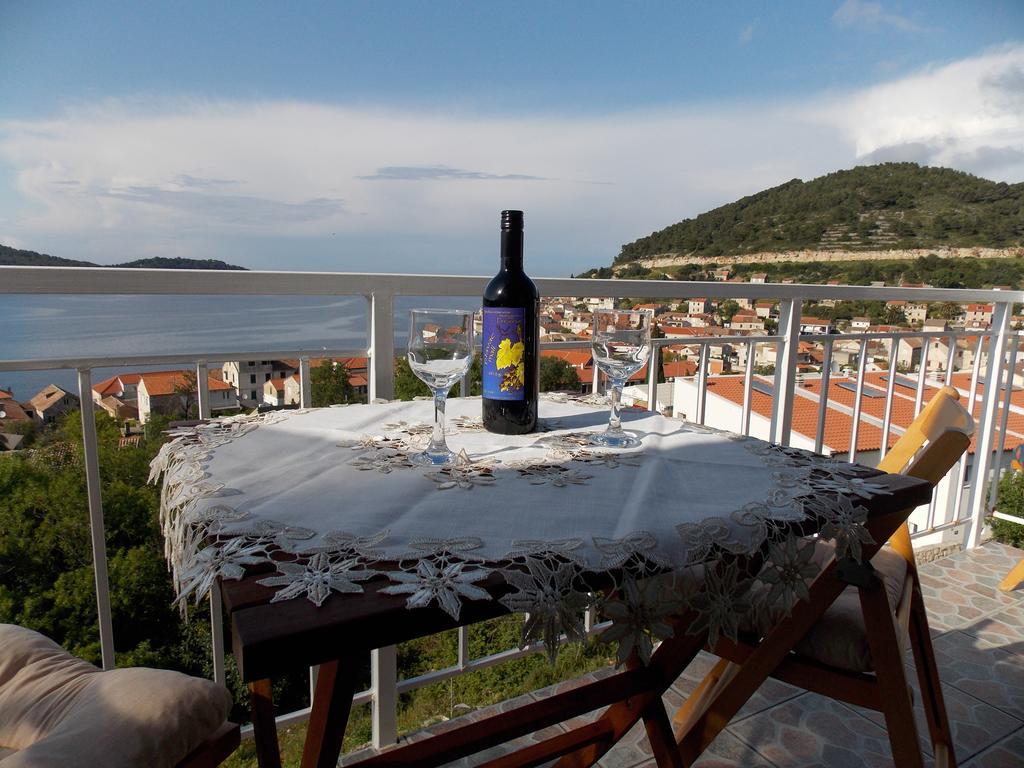 Apartment Pecarevic - A Holiday With A Stunning View Vis Oda fotoğraf